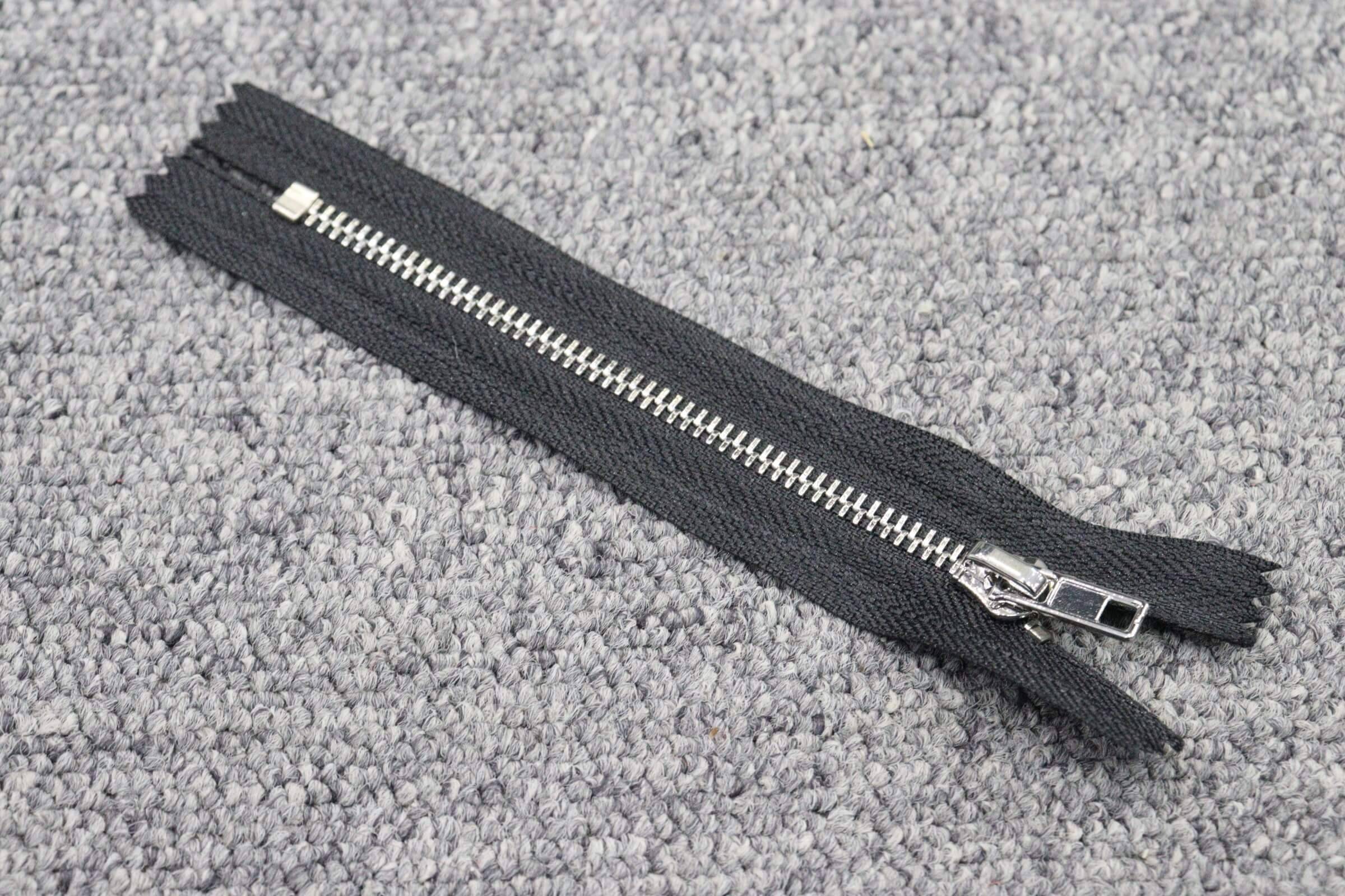 ZIPHOO #5 Metal Fire Retardant Closed-End Zipper