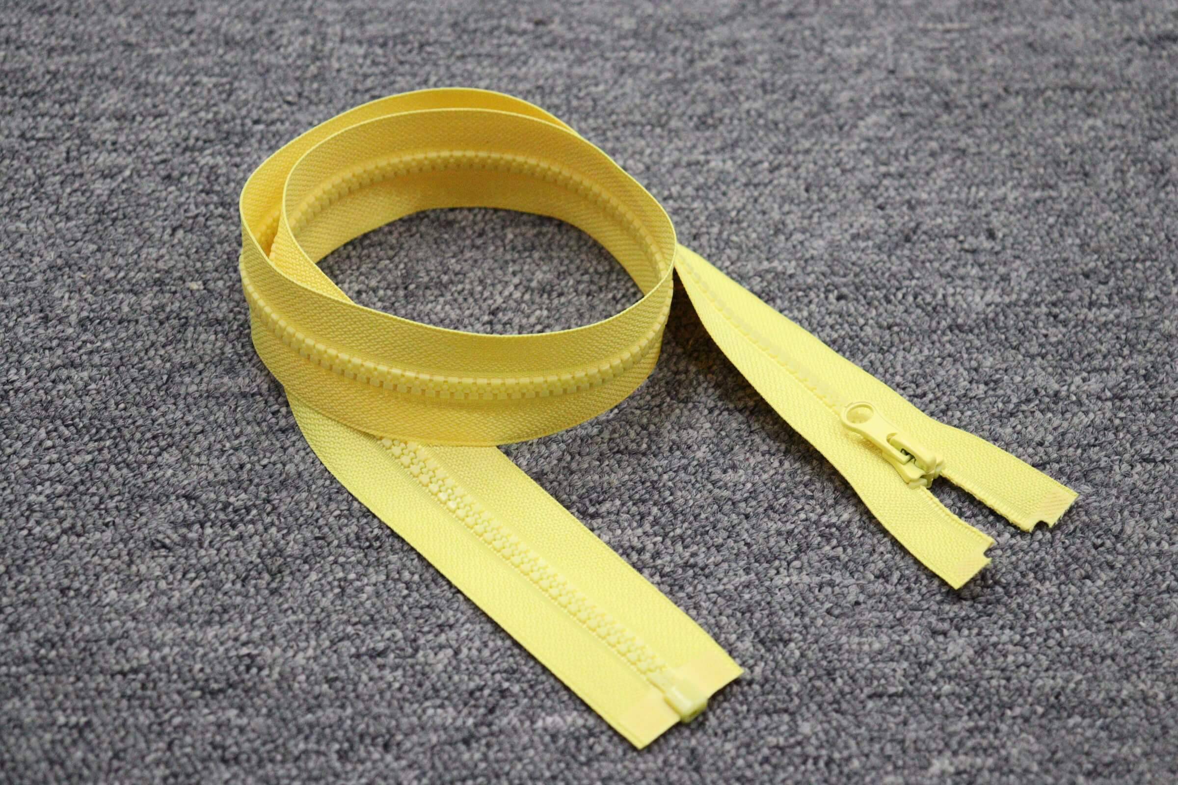 ZIPHOO #5 Plastic Open End Zipper