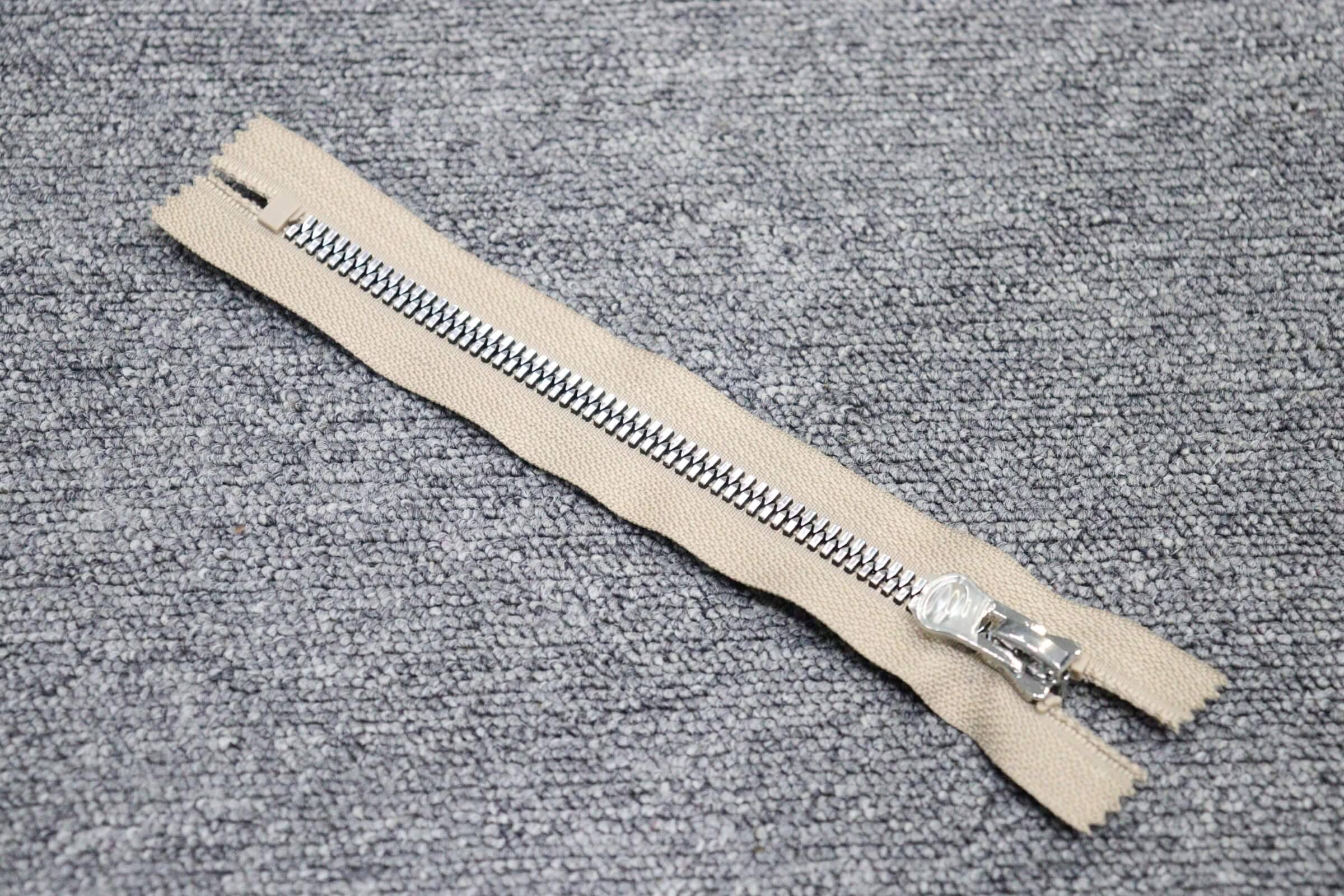 ZIPHOO #8 Metal Open End Zipper