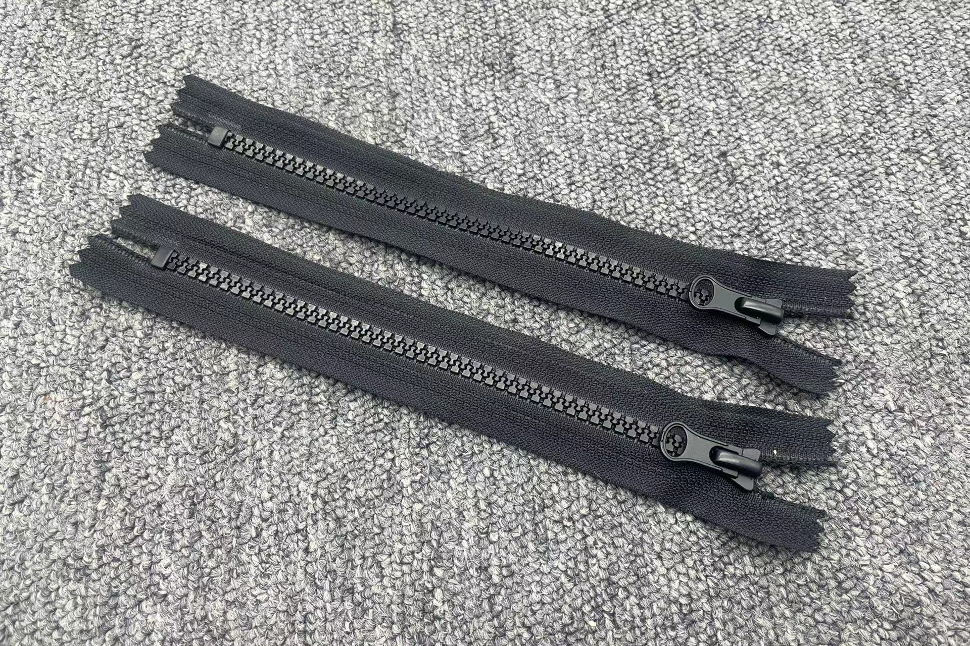 ZIPHOO #5 Black Closed-end Plastic Zipper