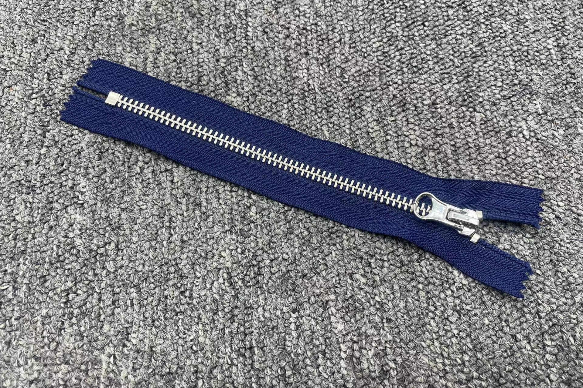 #5 Closed-end Metal Zipper
