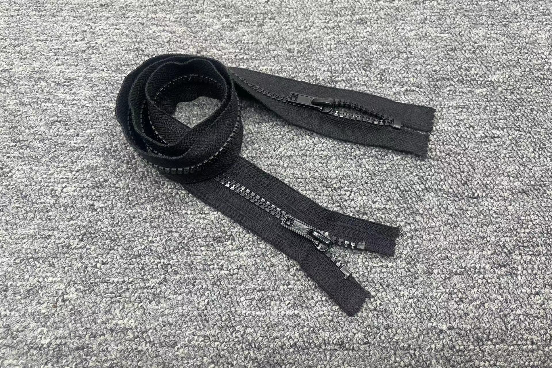 FRHOO #5 FR R-Type Plastic Zipper