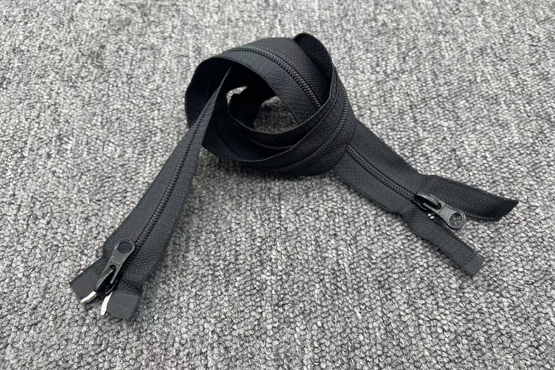 S30 Black Woven Zipper